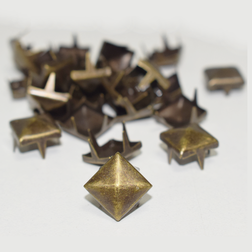 Tachas Para Vestimenta CQP70 Paquete 100ud