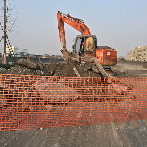 Malla De Seguridad Rollo 50mt x 1mt 6.5x3.5cm